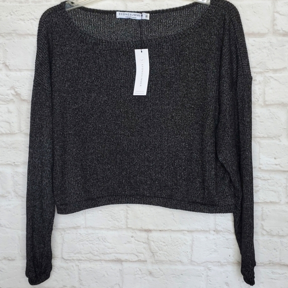 Sydne Summer Crop Lightweight Sweater - Picture 3 of 7